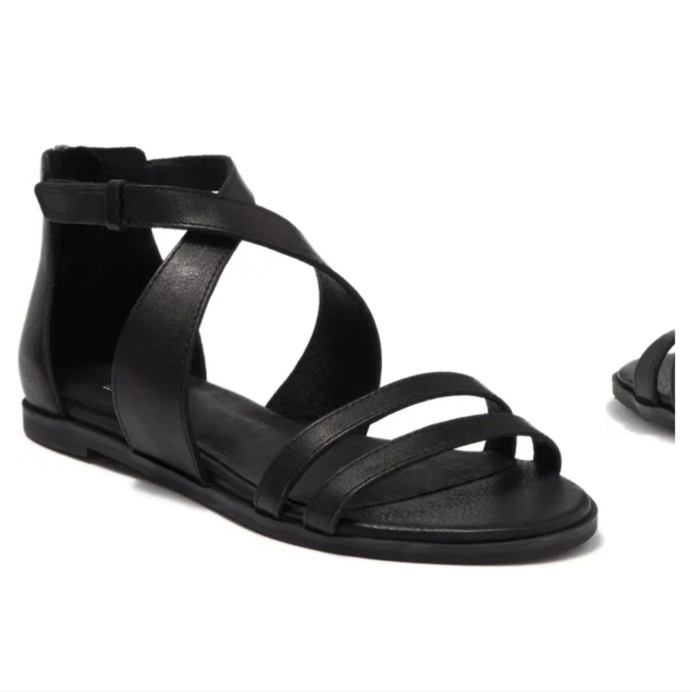 NEW EILEEN FISHER Cici Sandal Black